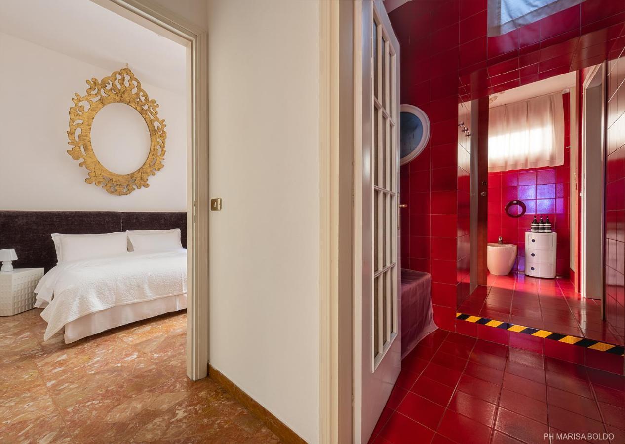 Billie'S Flat Red - Art & Design Apt In Verona Historic Centre Luaran gambar